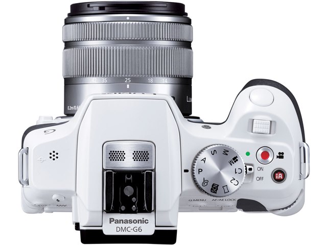 LUMIX DMC-G6W-W ダブルズームレンズキット [ホワイト]の製品画像