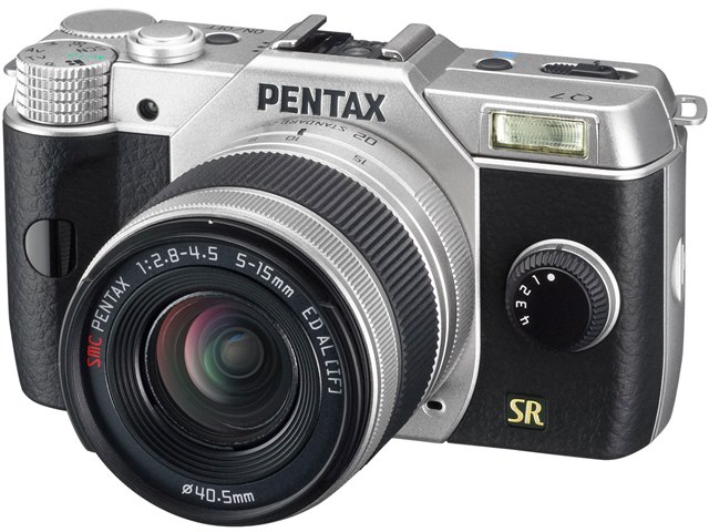 PENTAX Q7 ズームレンズキット [シルバー]の製品画像 - 価格.com