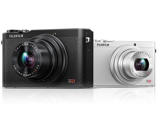 FUJIFILM XQ1 [シルバー]の製品画像 - 価格.com