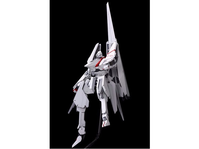シドニアの騎士 1/100 一七式衛人 白月改 継衛 Animation Ver.の製品