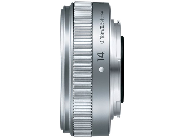 【美品】LUMIX 14mmF2.5 II H‑H014A シルバー LUMIX G 14mm/F2.5 II ASPH. H-H014A-S [シルバー]の製品画像 - 価格.com