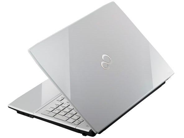 FMV LIFEBOOK AH42/S FMVA42SW [アーバンホワイト]の製品画像 - 価格.com