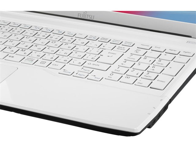 FMV LIFEBOOK AH42/S FMVA42SW [アーバンホワイト]の製品画像 - 価格.com