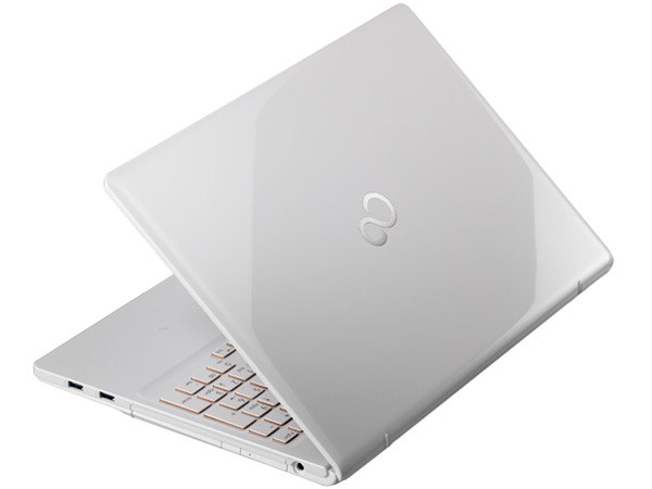 FMV LIFEBOOK AH77/S FMVA77SW [アーバンホワイト]の製品画像 - 価格.com