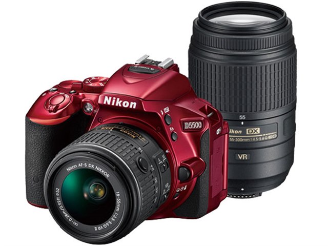 D5500 ダブルズームキット [レッド]の製品画像 - 価格.com