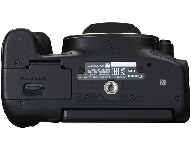 EOS Kiss x8i ボディ EOS Kiss X8i ボディの製品画像 - 価格.com