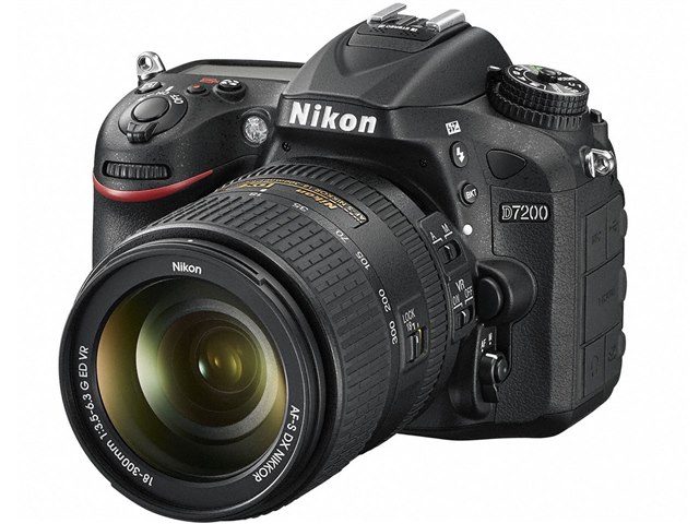 c*n様 ニコンD7200 18-300㎜ スーパーズームキット D7200 18-300 VR スーパーズームキットの製品画像 - 価格.com