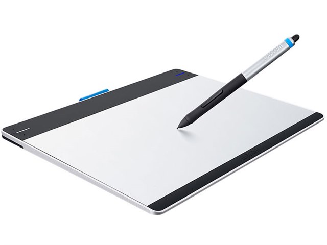 ワコム Intuos comic medium CTH-680/S3 mono16513446-150310-02.jpg