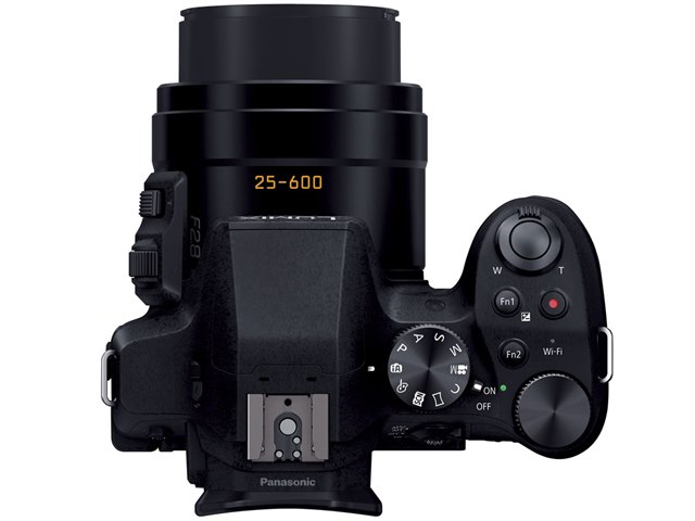 カメラ□パナソニック(Panasonic) LUMIX DMC-FZ300 - コンパクト