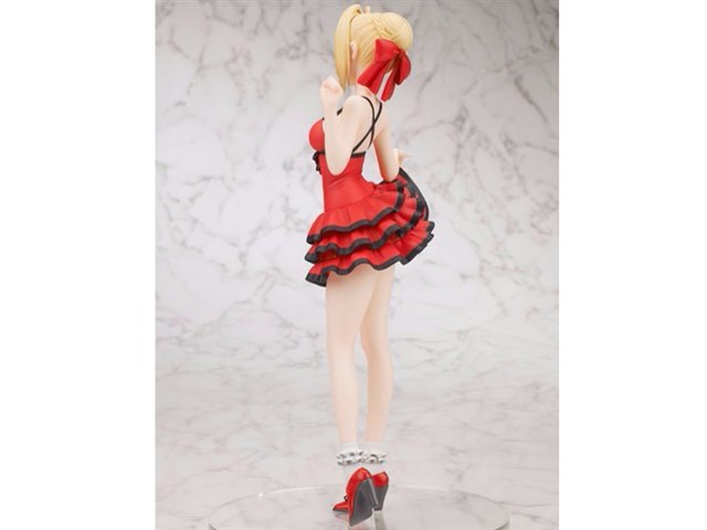 Fate/EXTRA CCC セイバー 深紅の現代衣装の製品画像 - 価格.com