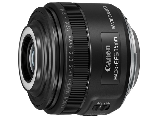 EF-S35mm F2.8 �}�N�� IS STM
