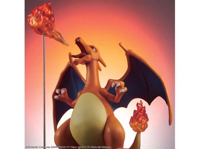 リザードン　フィギュア　ギガンティック　シリーズ　neo ポケモン ポケットモンスターより「リザードン」が立体化！ 迫力のある