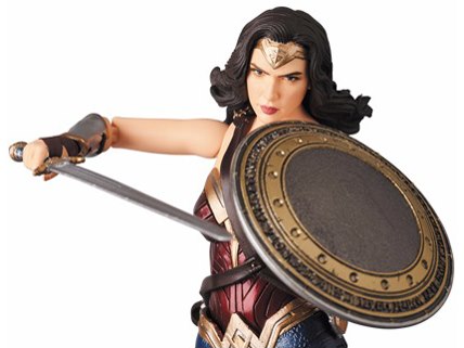 MAFEX ワンダーウーマン JUSTICE LEAGUEの製品画像 - 価格.com