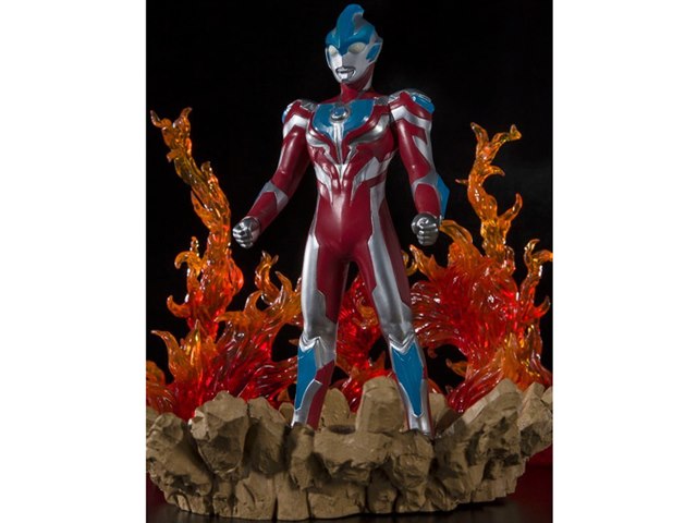 ソフビ魂 ウルトラマンギンガの製品画像 - 価格.com