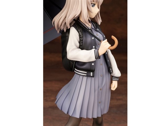 ガールズ&パンツァー 最終章 1/7 逸見エリカの製品画像 - 価格.com