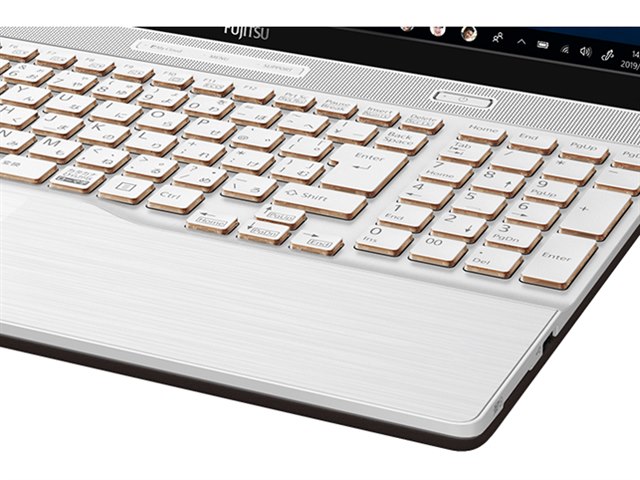 Fujitsu LIFEBOOK ホワイト FMV LIFEBOOK AH77/D1 FMVA77D1W [プレミアムホワイト]の製品