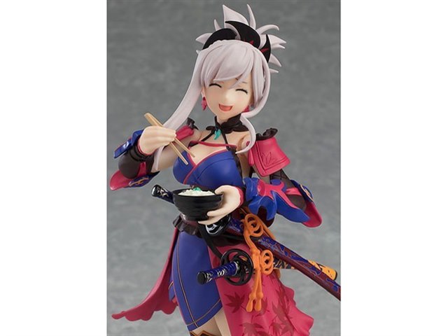 figma セイバー/宮本武蔵の製品画像 - 価格.com