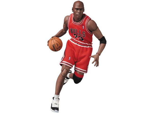MAFEX Michael Jordan Chicago Bullsの製品画像 - 価格.com