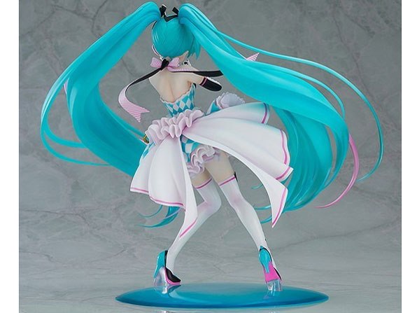 初音ミク GTプロジェクト 1/8 レーシングミク 2019Ver. feat