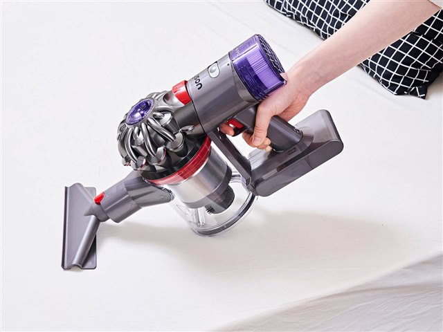 Dyson V8 Slim Fluffy+ SV10KSLMCOMの製品画像 - 価格.com