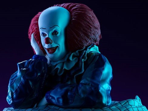 IT/イット ARTFX どこでもIT 1/6 ペニーワイズ 1990の製品画像 - 価格.com