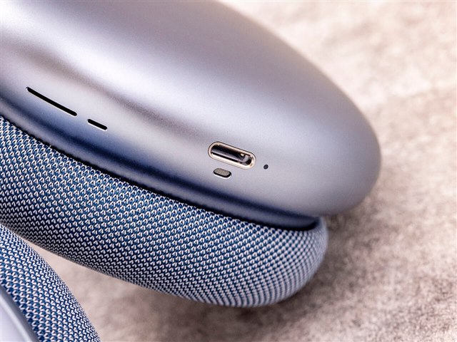 AirPods Max MGYL3J/A [スカイブルー]の製品画像 - 価格.com
