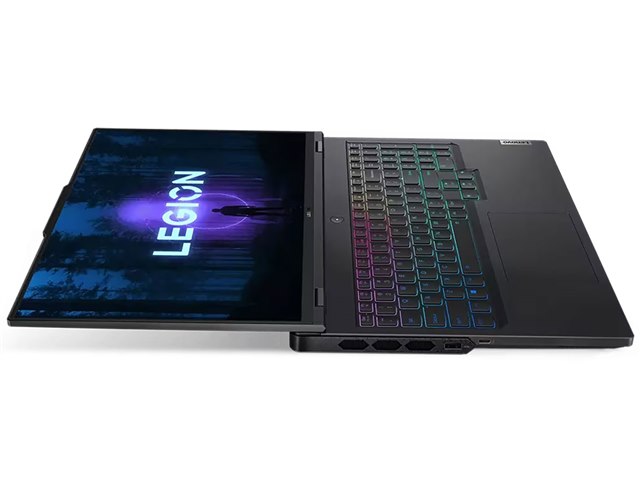 Legion Pro 7i Gen 8 Core i9 13900HX・32GBメモリー・1TB SSD・RTX 