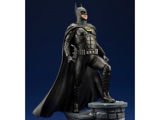 DC UNIVERSE ARTFX 1/6 バットマン -THE FLASH-の製品画像 - 価格.com