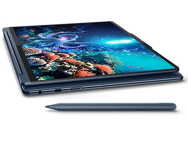 美品・希少4Kタッチパネル Lenovo Yoga9 2 in 1 ノートブック 笠原一輝のユビキタス情報局】“七変化”する2画面ノート「Yoga Book 9i