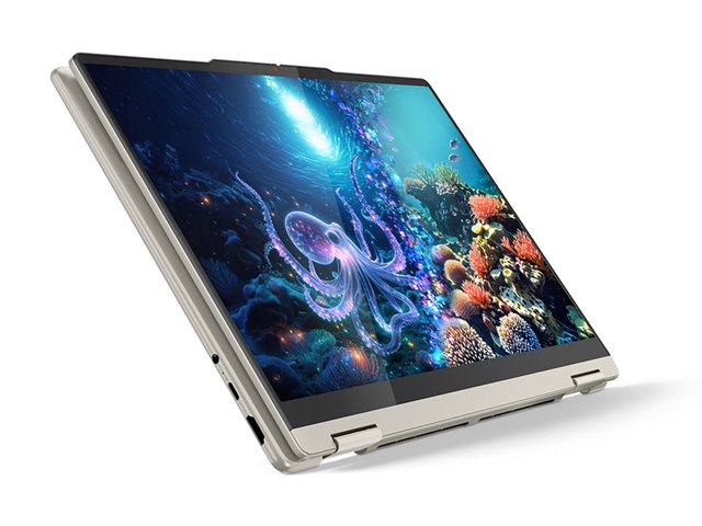 Lenovo Yoga 7i 2-in-1 Gen 10 Core Ultra 5 228V・32GBメモリー