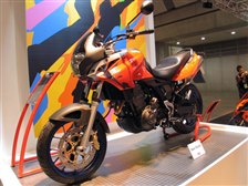 アプリリア ペガソ650 ストラーダ - 価格.com