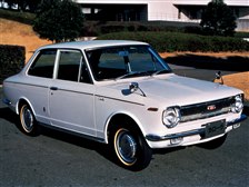 トヨタ 非売品 歴代カローラ(1966年-2006年)セット プルバックカー カローラ 歴代プルバックカーセット ノベルティー - メルカリ