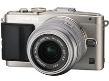 オリンパス OLYMPUS PEN Lite E-PL6 レンズキット [シルバー] 価格比較