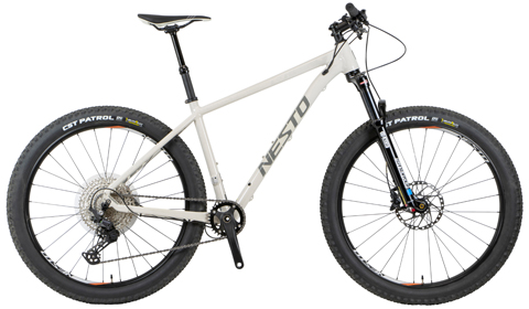 価格.com - 自転車、愛せる一台 - 太いタイヤでオフロードも突き進む