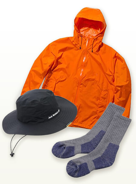 まずはここから、基本の登山ファッションアイテム